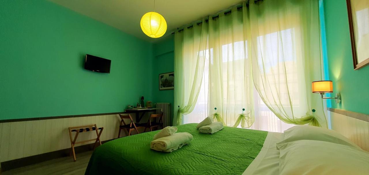 Il Giglio Guest House Florenz Exterior foto